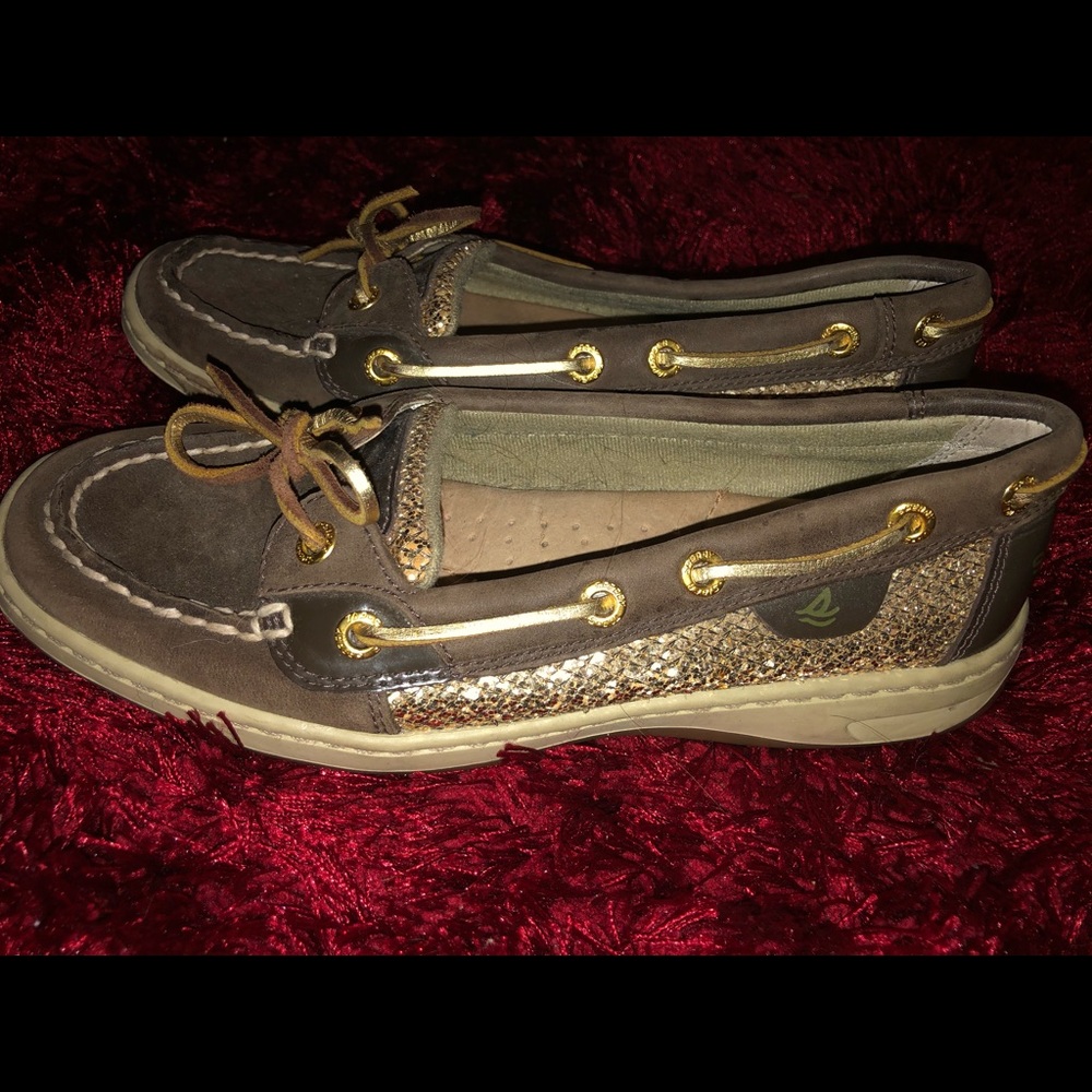 Sperry boat shoes